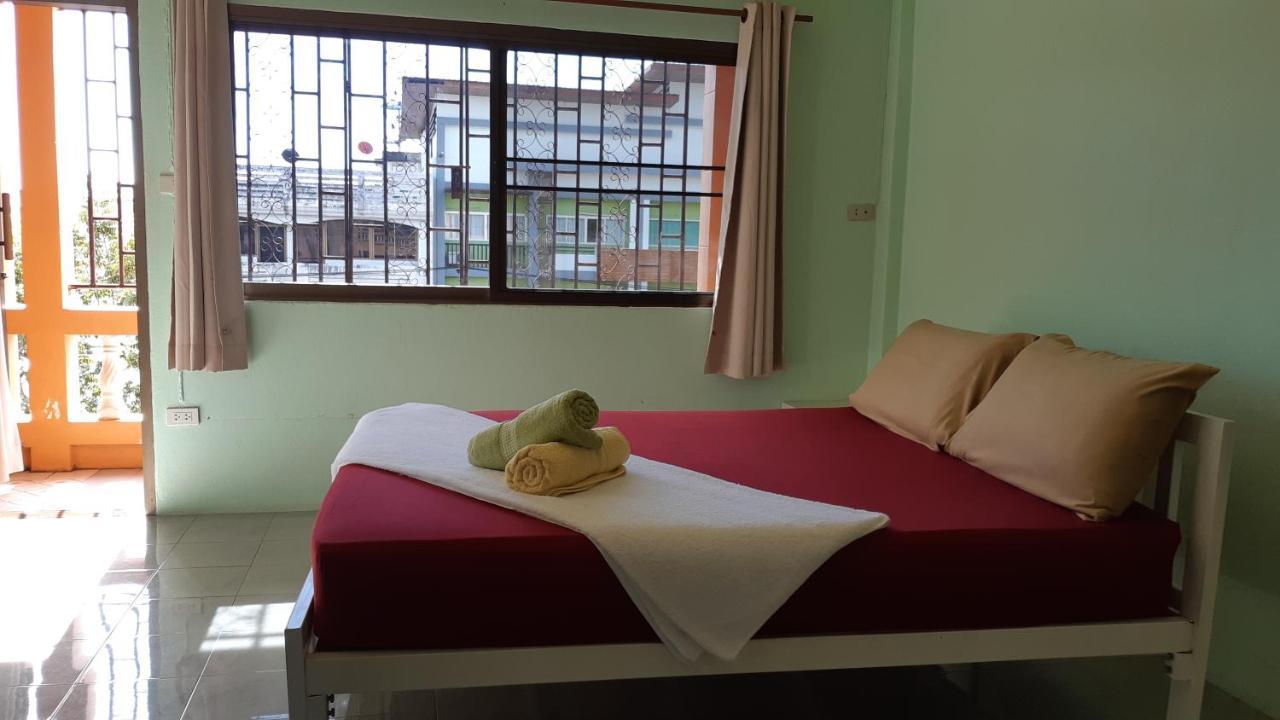 Cube Hostel Krabi town المظهر الخارجي الصورة